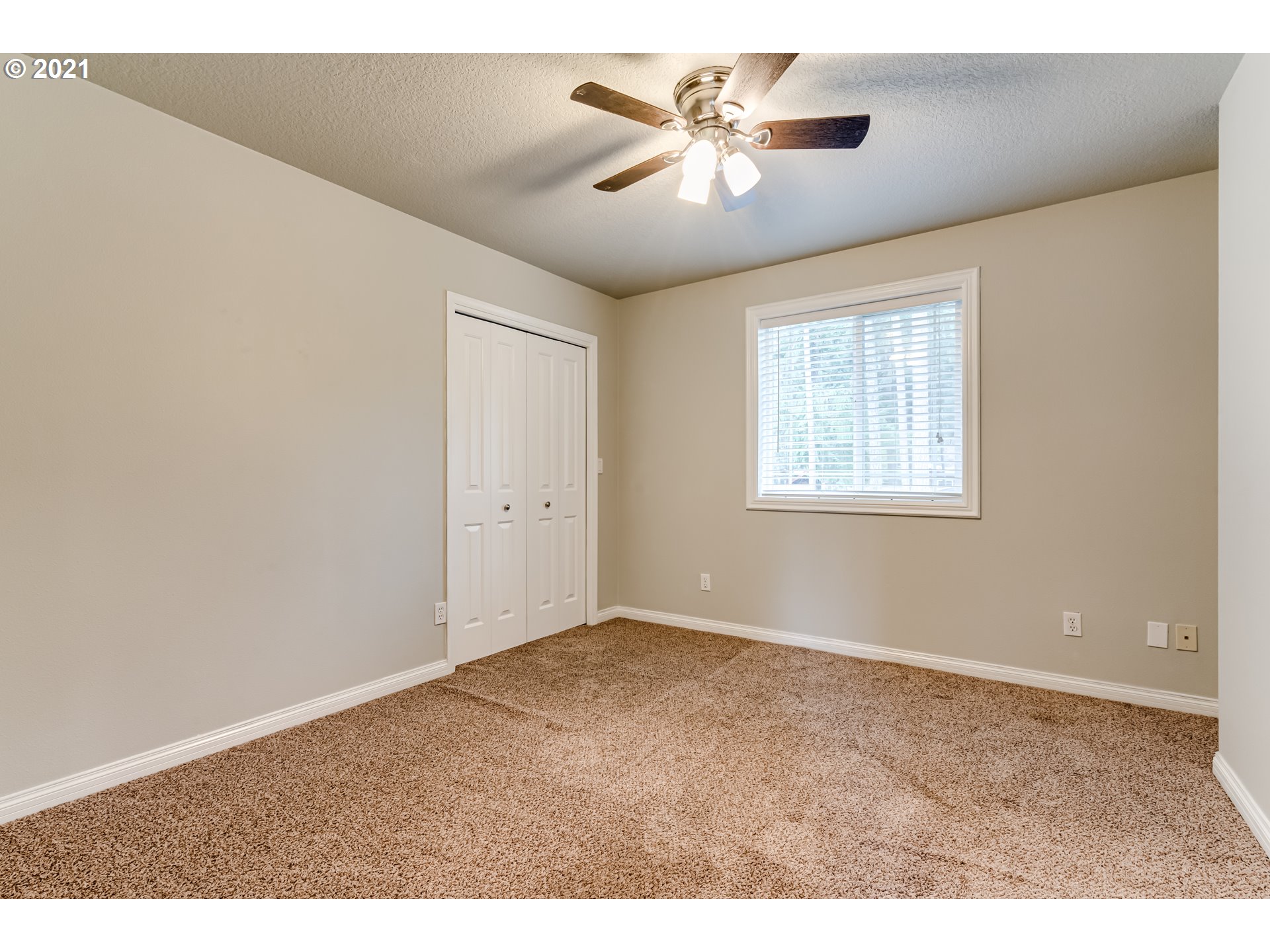 24797 Sertic Road Veneta, OR 97487 - Photo 19 of 32 Gallery Image 19