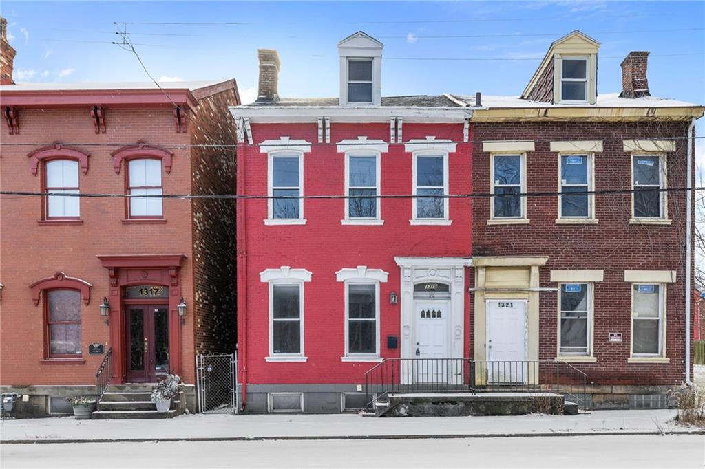 1319 Adams Street Pittsburgh, PA 15233 - Photo 1 of 27 front view of a building