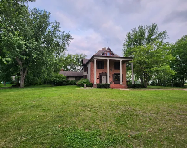 $375,000 | 1315 West Fairview Avenue, Olivia, MN 56277