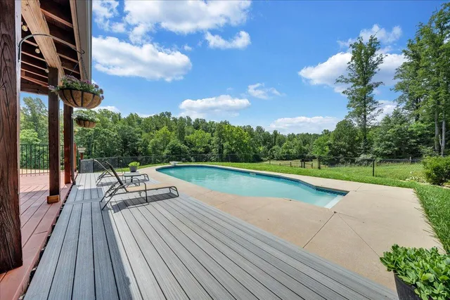 $959,000 | 1769 Scenic View Road, Moneta, VA 24121