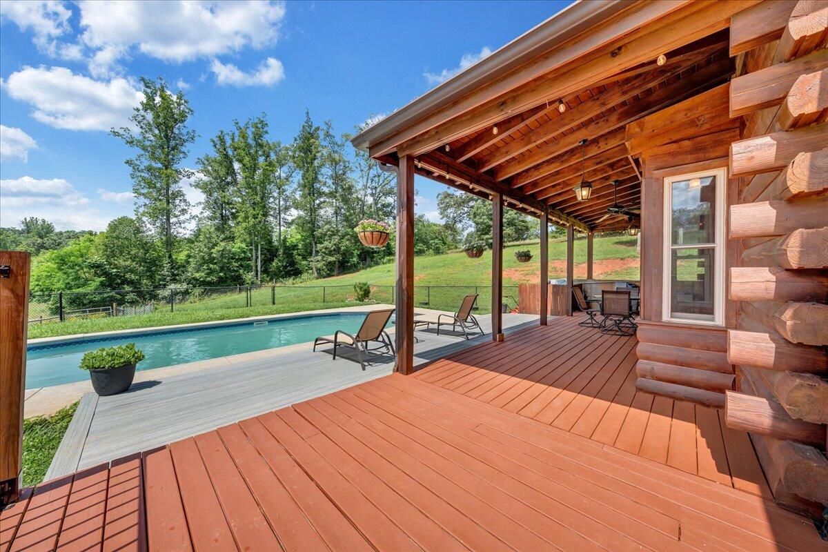 1769 Scenic View Road Moneta, VA 24121 - Photo 56 of 104 054-MIB07465