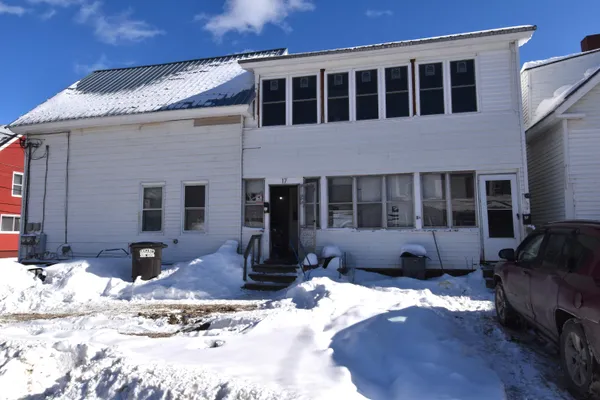 $224,900 | 15-17 Pine Street, Waterville, ME 04901