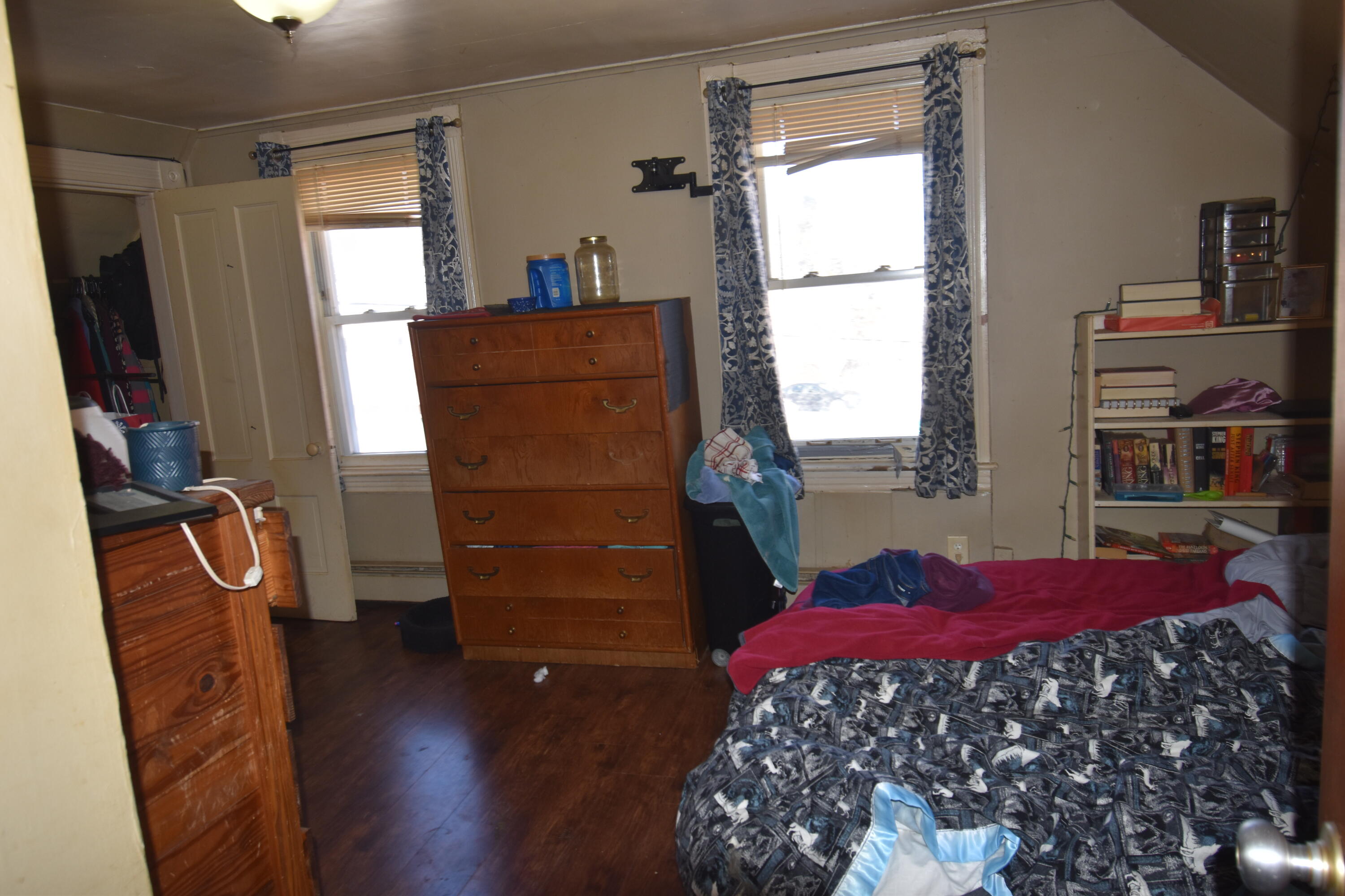 15-17 Pine Street Waterville, ME 04901 - Photo 5 of 9 upstair