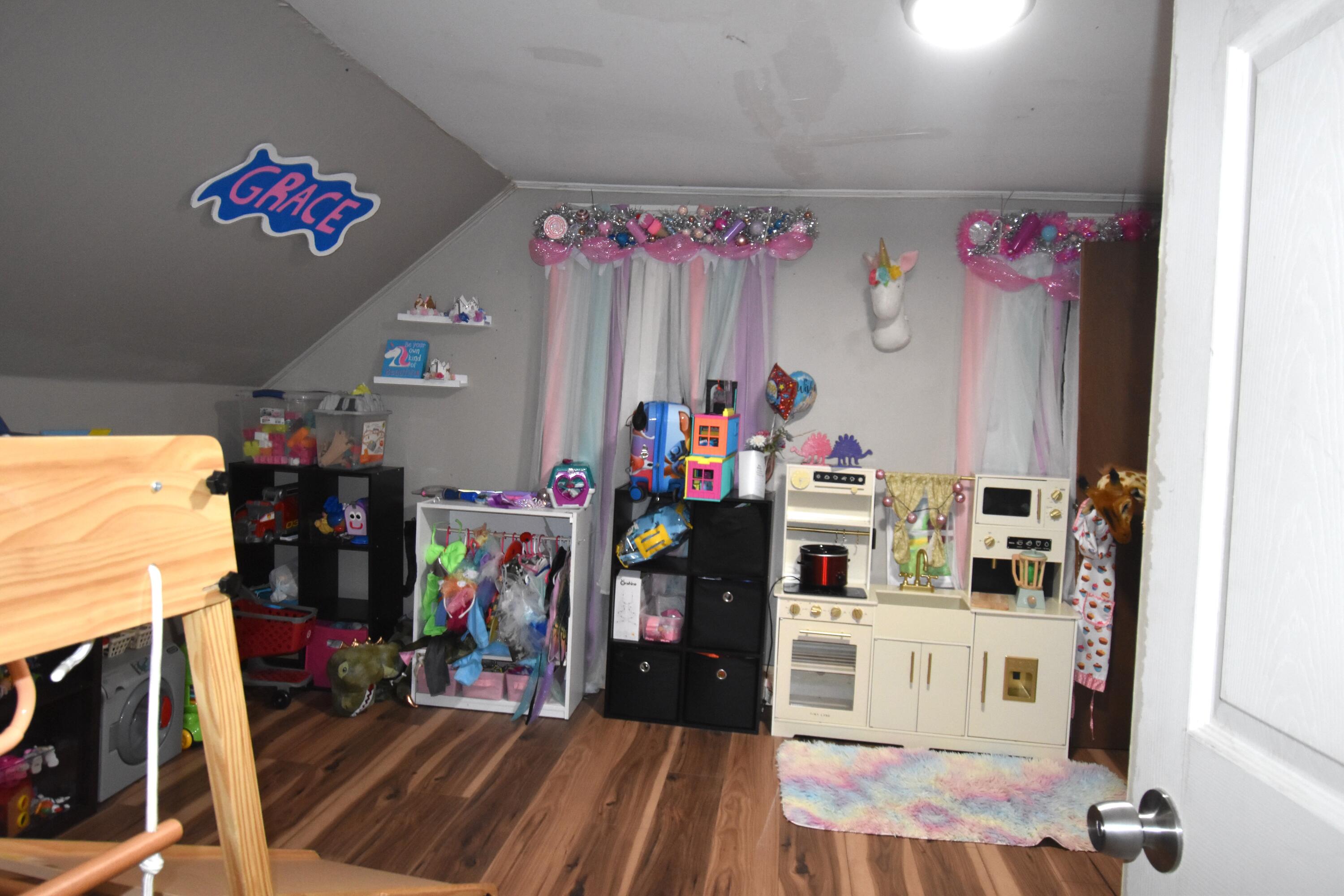 15-17 Pine Street Waterville, ME 04901 - Photo 7 of 9 Bedroom