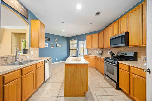 $365,000 | 20403 Jasmine Leaf Trail, Humble, TX 77338