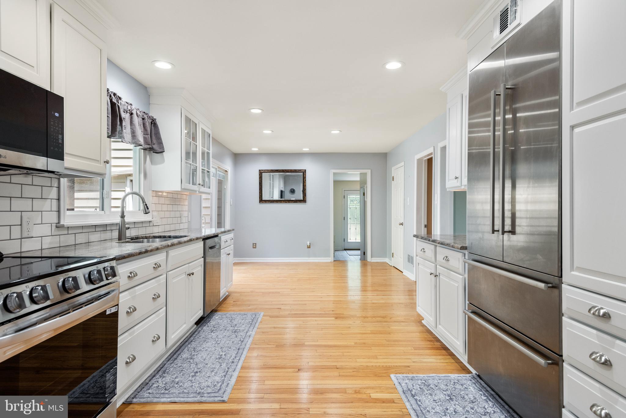 691 Twinbridge Drive Wayne, PA 19087 - Photo 11 of 38