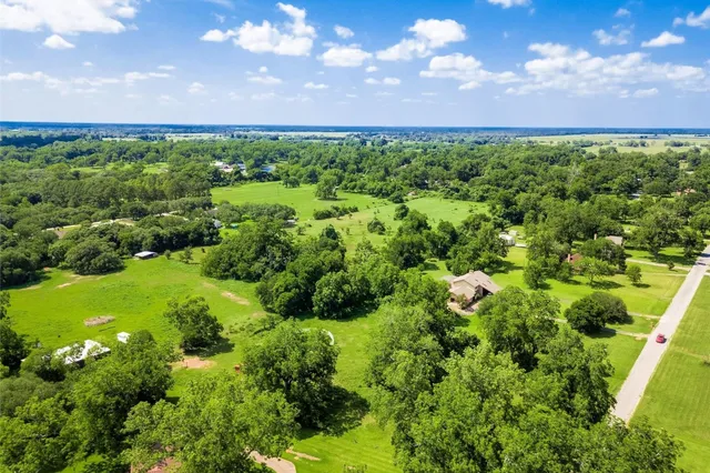 $499,900 | 1203 Half Moon Drive, Wharton, TX 77488