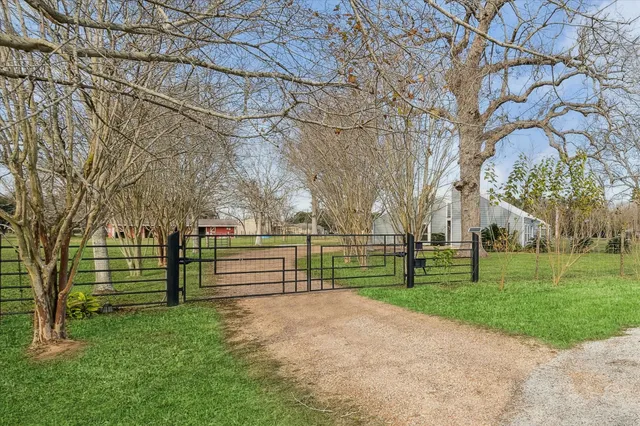 $499,900 | 1203 Half Moon Drive, Wharton, TX 77488