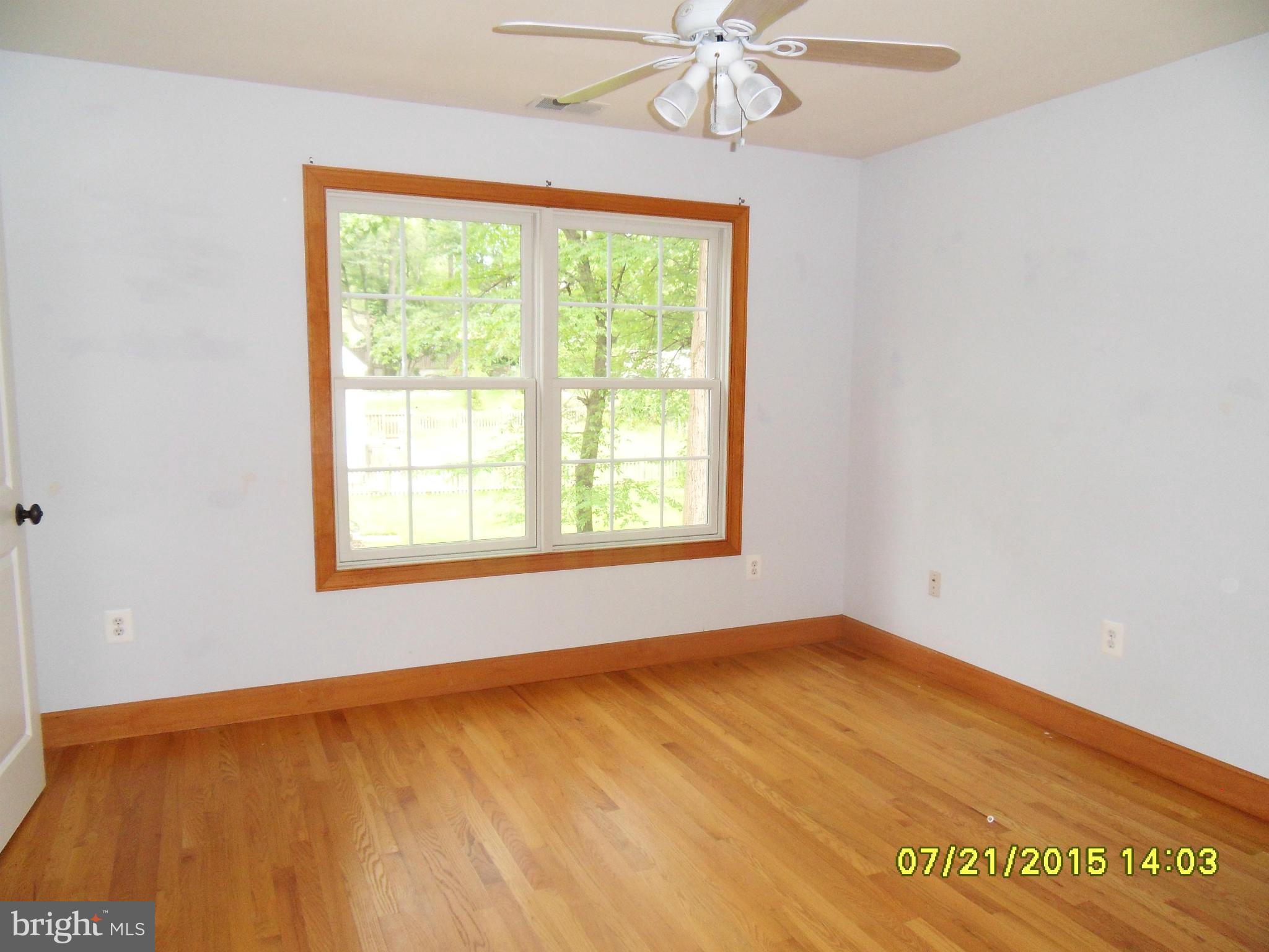 2847 West George Mason Road Falls Church, VA 22042 - Photo 12 of 22 Interior (General)