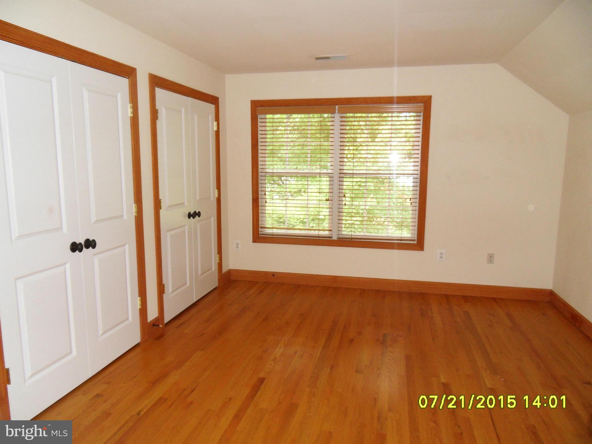 2847 West George Mason Road Falls Church, VA 22042 - Photo 6 of 22 Interior (General)