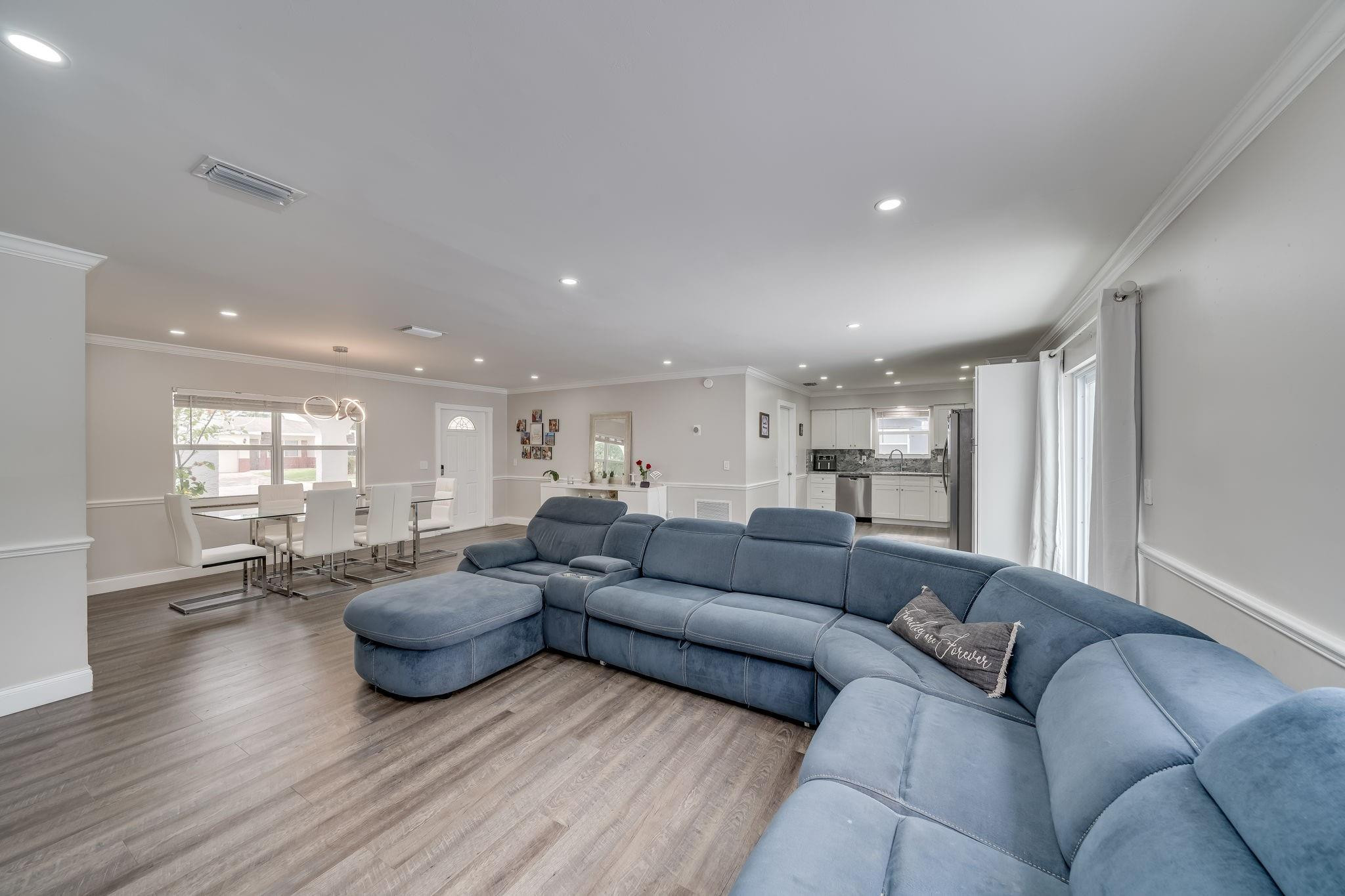 10942 Gable Street Boca Raton, FL 33428 - Photo 11 of 43 Photo 11