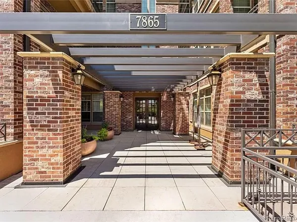 $3,000 | 7865 Vallagio Lane, Unit 303, Englewood, CO 80112