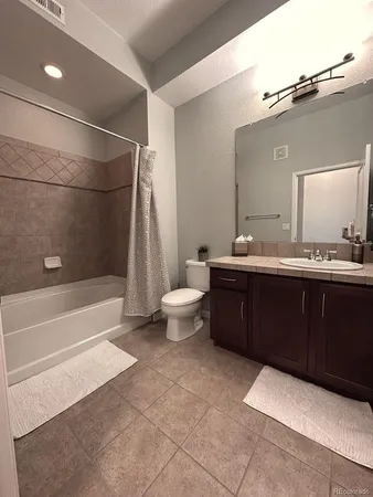 $3,000 | 7865 Vallagio Lane, Unit 303, Englewood, CO 80112