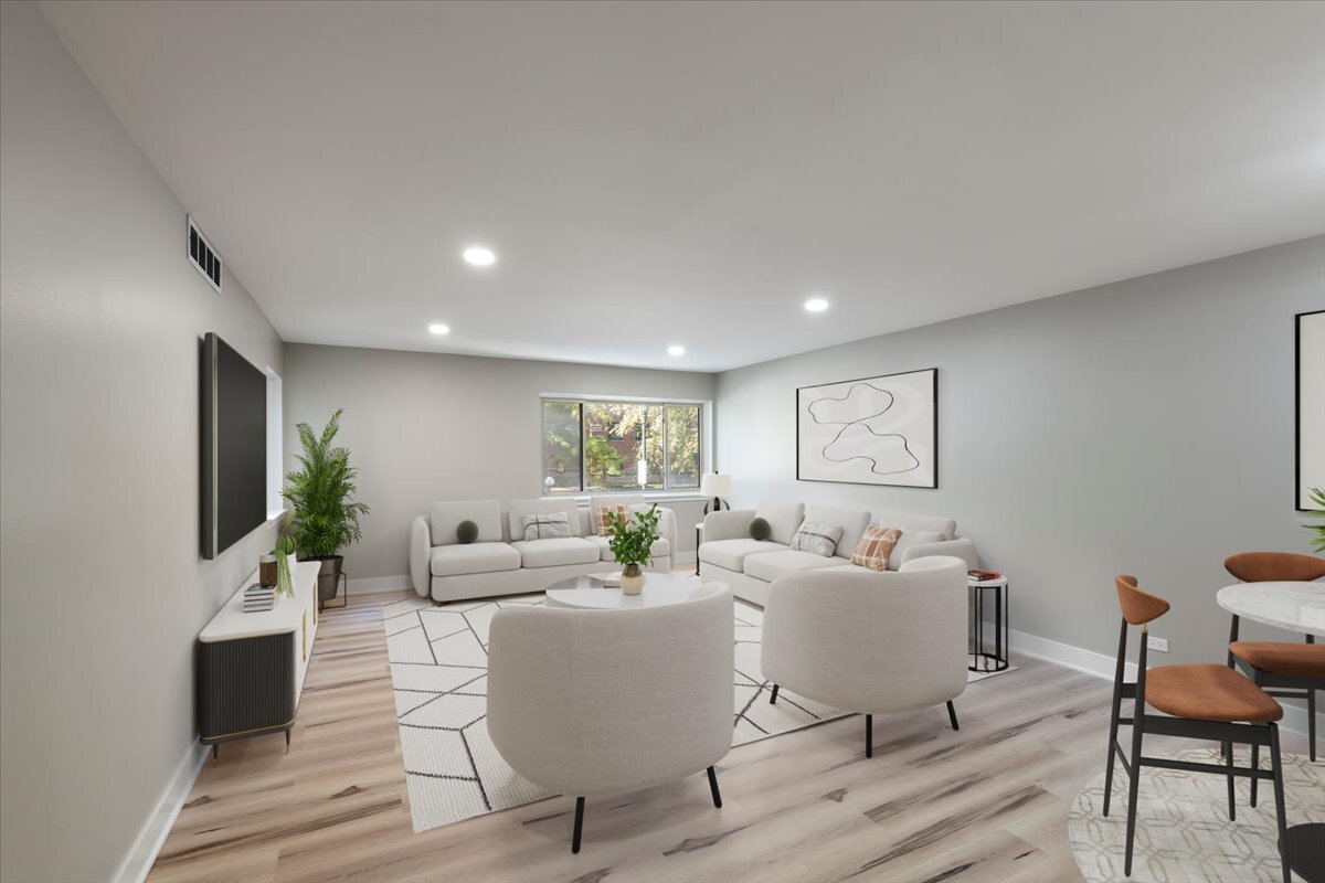 835 Ridge Avenue, Unit 207 Evanston, IL 60202 - Photo 5 of 18 a living room with furniture and wooden floor