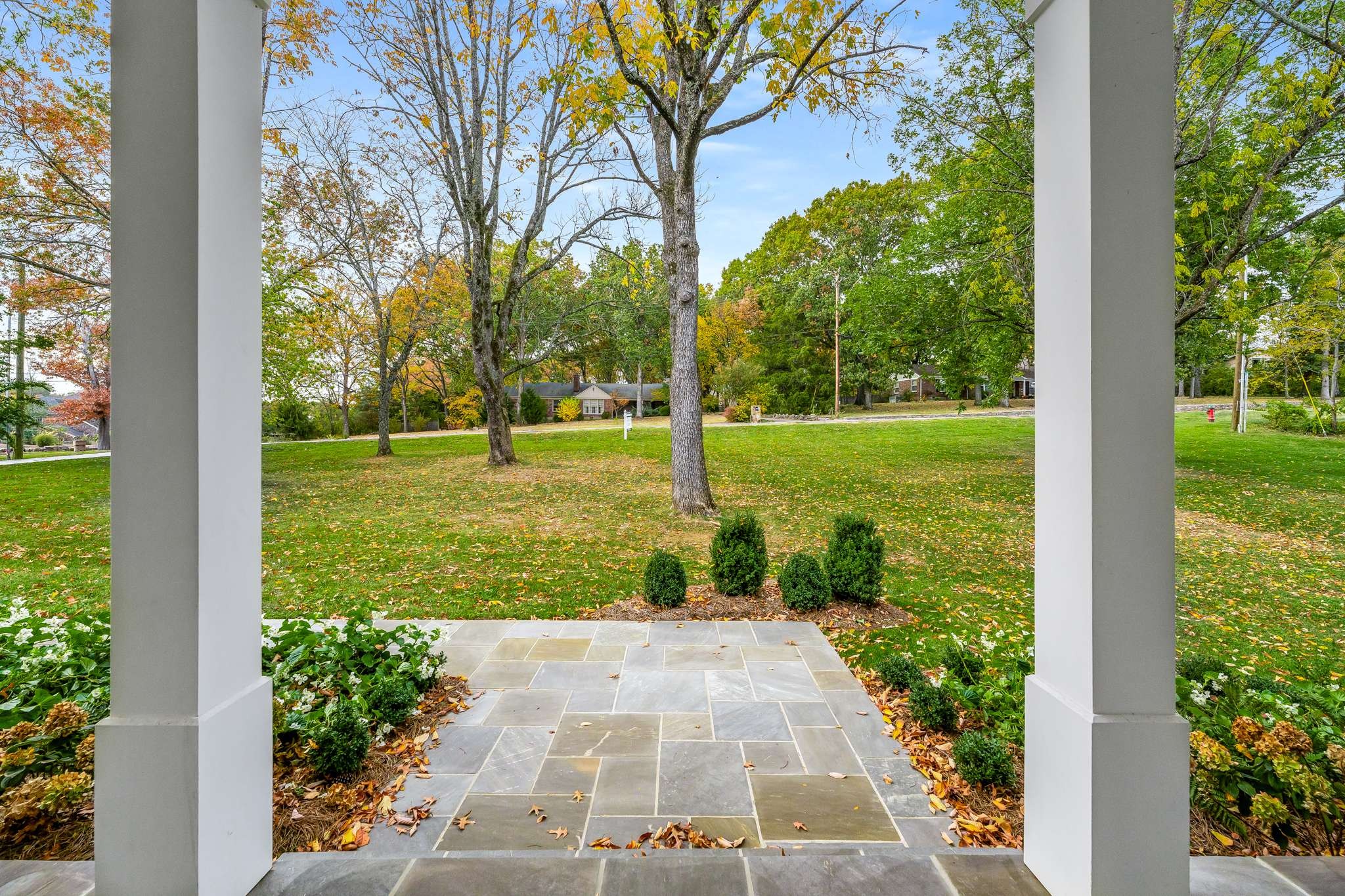 3410 Trimble Road Nashville, TN 37215 - Photo 8 of 70 Gallery Image 8