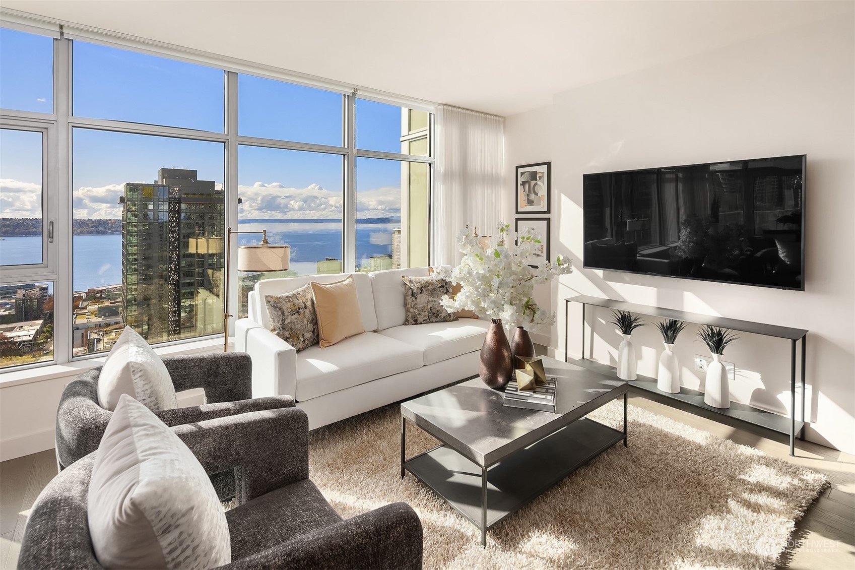 588 Bell Street, Unit 2805S Seattle, WA 98121 - Photo 8 of 40 Gallery Image 8