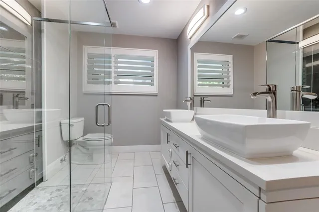 $3,650 | 6353 East Lovers Lane, Dallas, TX 75214