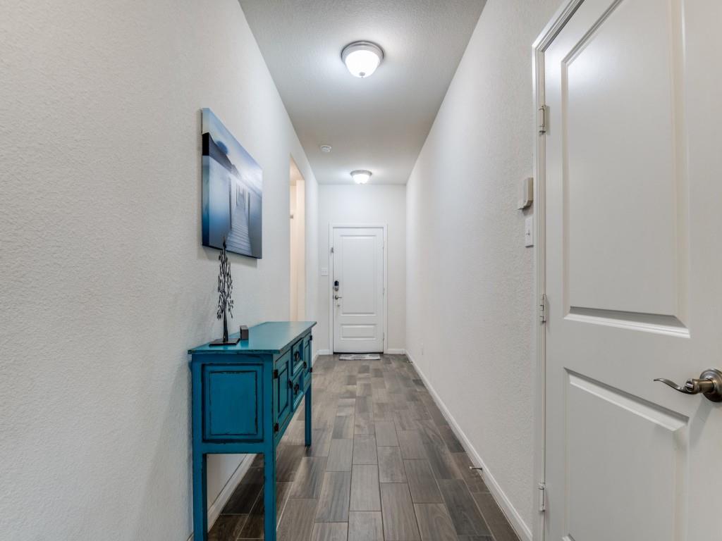 115 Garner Court Forney, TX 75126 - Photo 3 of 26