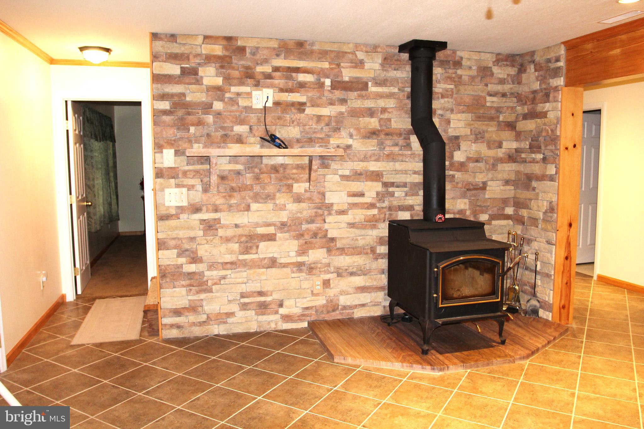 417 Greenwood Ridge Road Accident, MD 21520 - Photo 60 of 91 Wood Stove, Stove Hearth