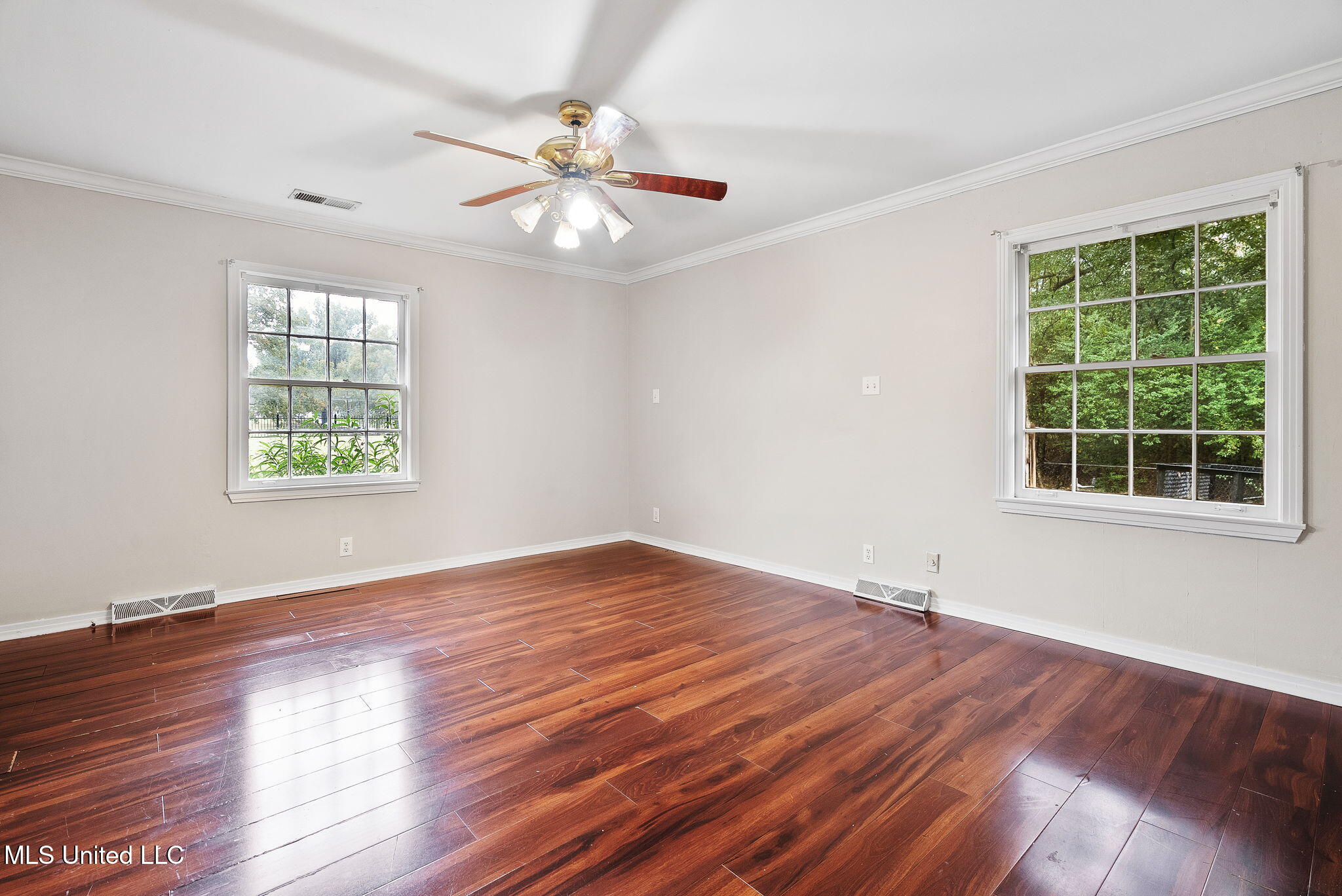 5441 Goodman Road West Horn Lake, MS 38637 - Photo 22 of 32 17-web-or-mls-5441 Goodman Rd-16