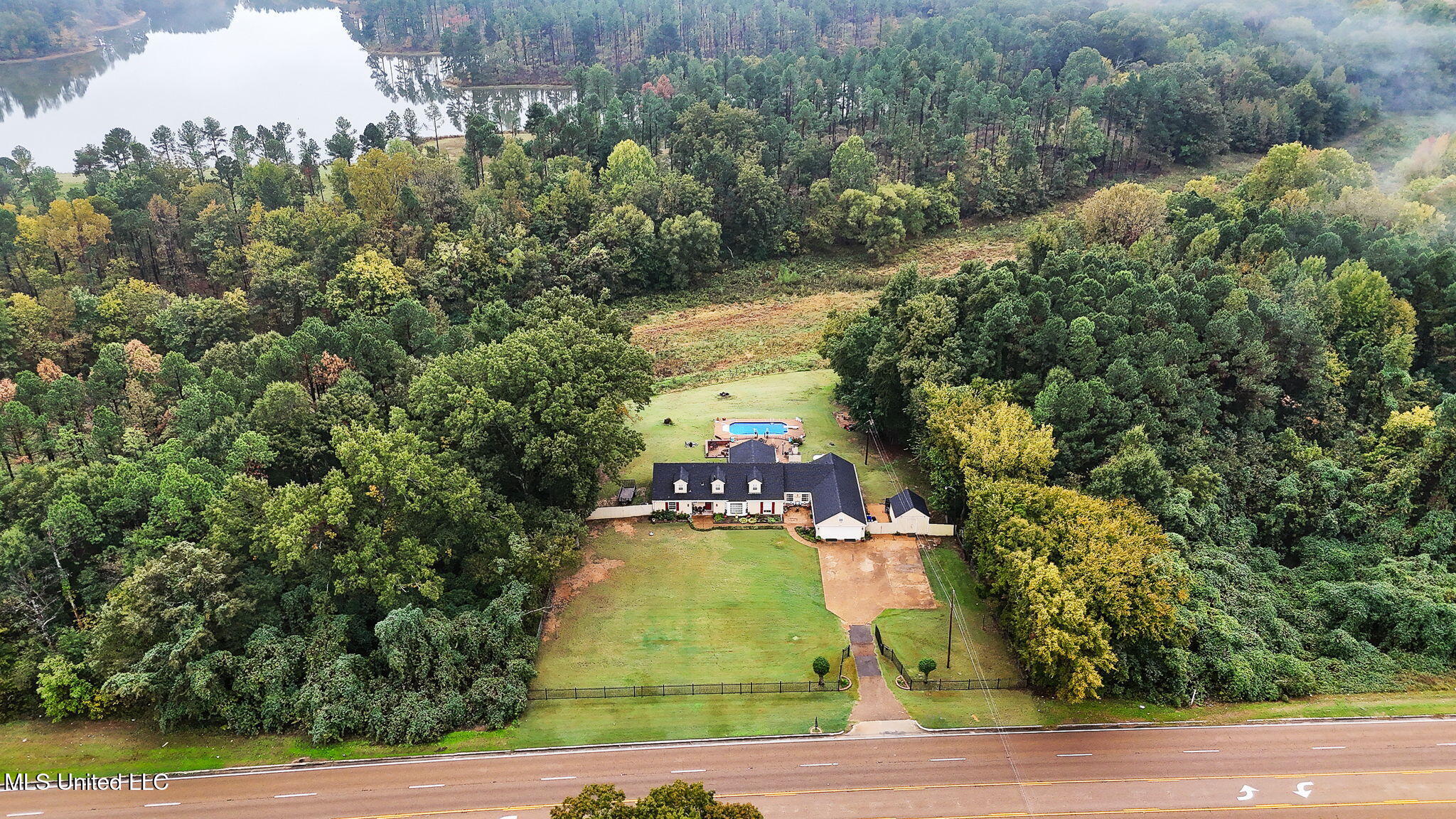 5441 Goodman Road West Horn Lake, MS 38637 - Photo 30 of 32 30-web-or-mls-5441 Goodman Rd-29