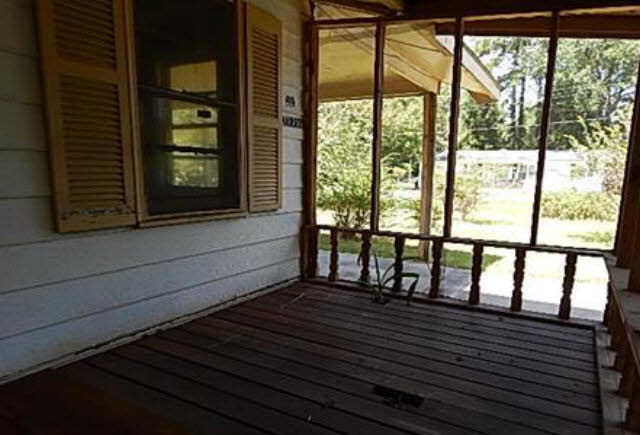 49 Harris Street Atmore, AL 36502 - Photo 6 of 15