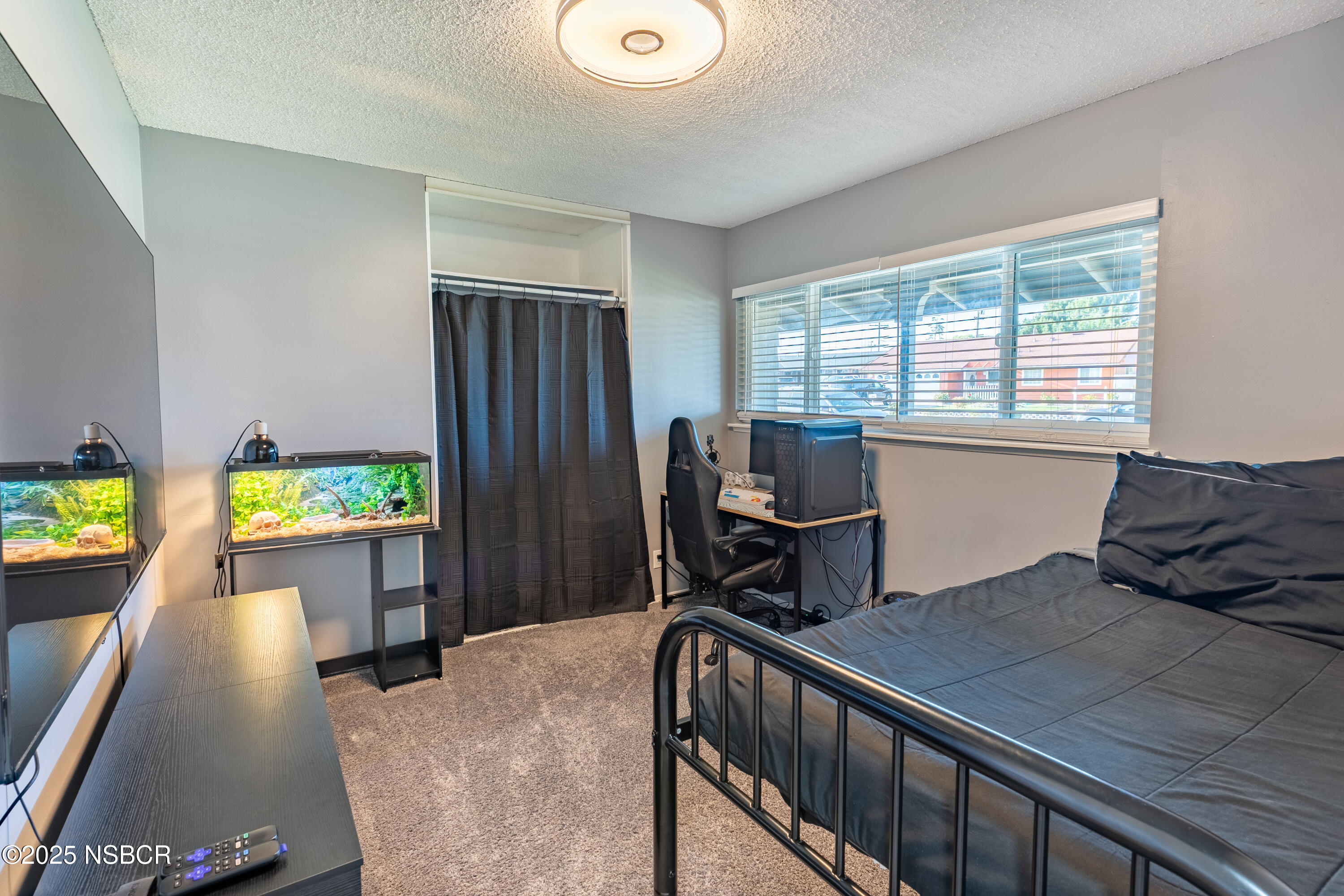 3478 Via Cortez Lompoc, CA 93436 - Photo 15 of 19 a kitchen with a table chairs and window