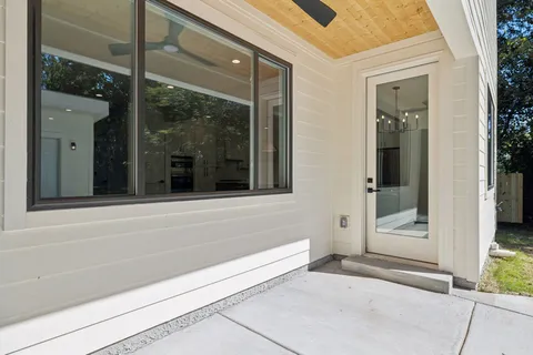 a view of a white house