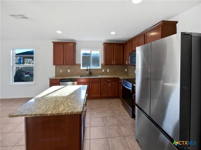 $233,000 | 307 West Gemini Lane, Killeen, TX 76542