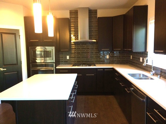 1833 240th Place Southwest Bothell, WA 98021 - Photo 3 of 7