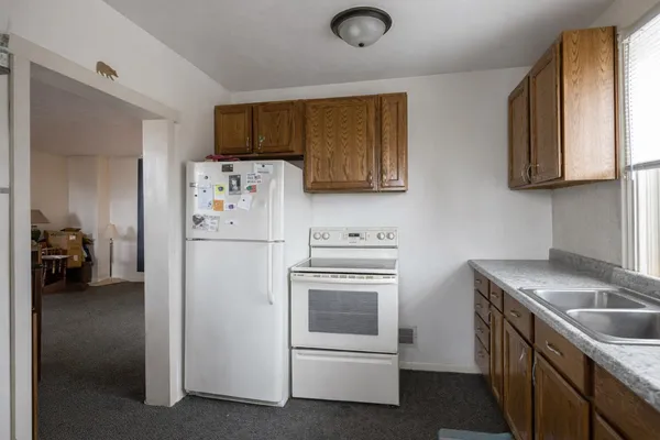 $574,900 | 9651 North Clayton Avenue, Neenah, WI 54956