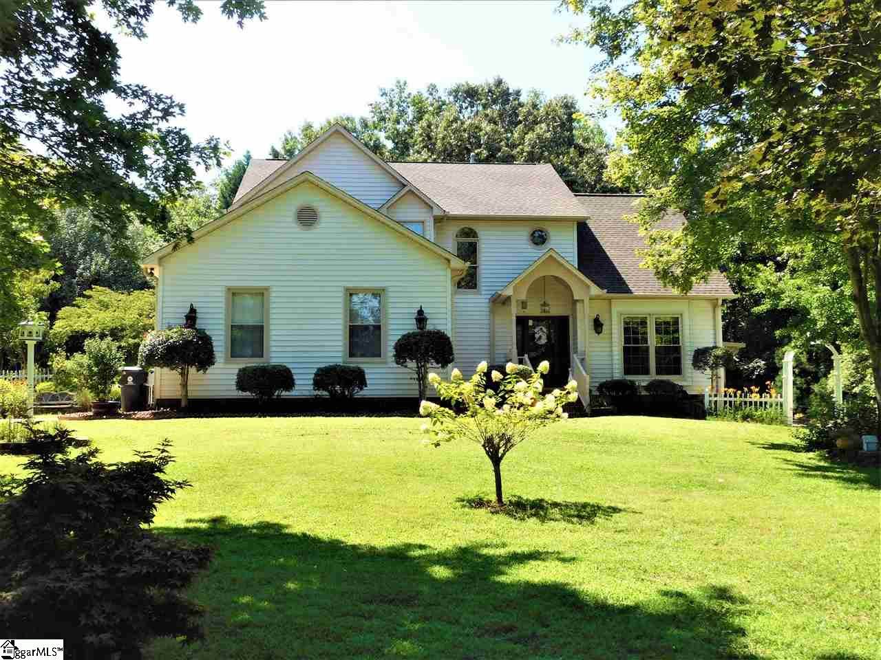 102 Lex Court Greer, SC 29651 - Photo 2 of 49