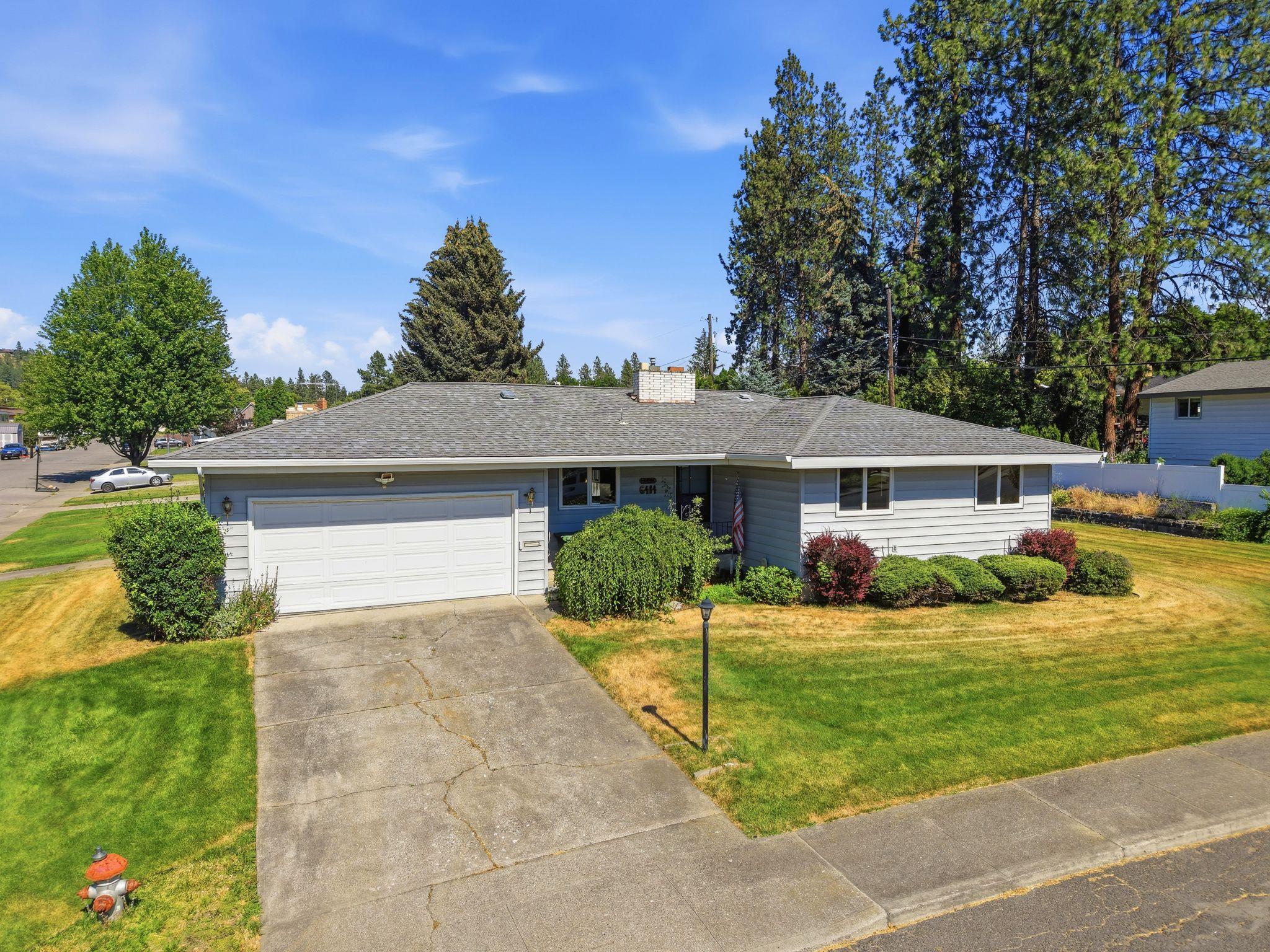6414 North Fleming Street Spokane, WA 99208 - Photo 2 of 37