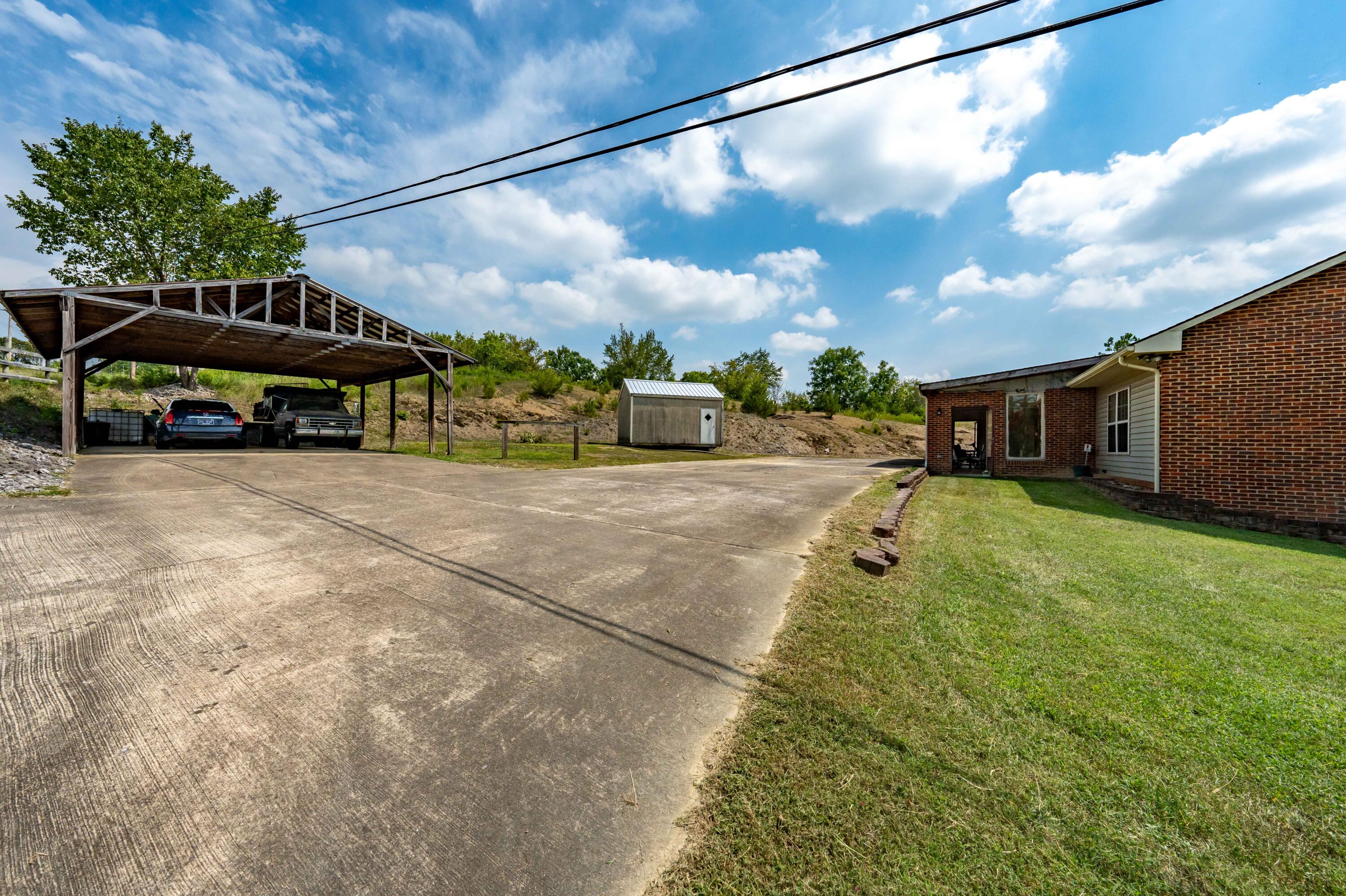 588 Packing House Road Kingsport, TN 37660 - Photo 44 of 51 588 Packing House Road (21 of 54)