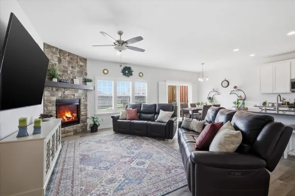 $489,900 | N67-w25333 N67-w25333 Breckenridge Court, Sussex, WI 53089