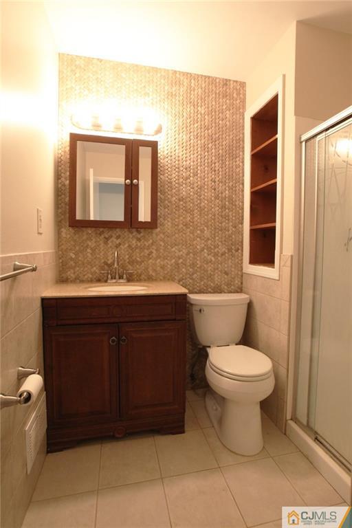 3 Quentin Road Kendall Park, NJ 08824 - Photo 22 of 25 Gallery Image 22