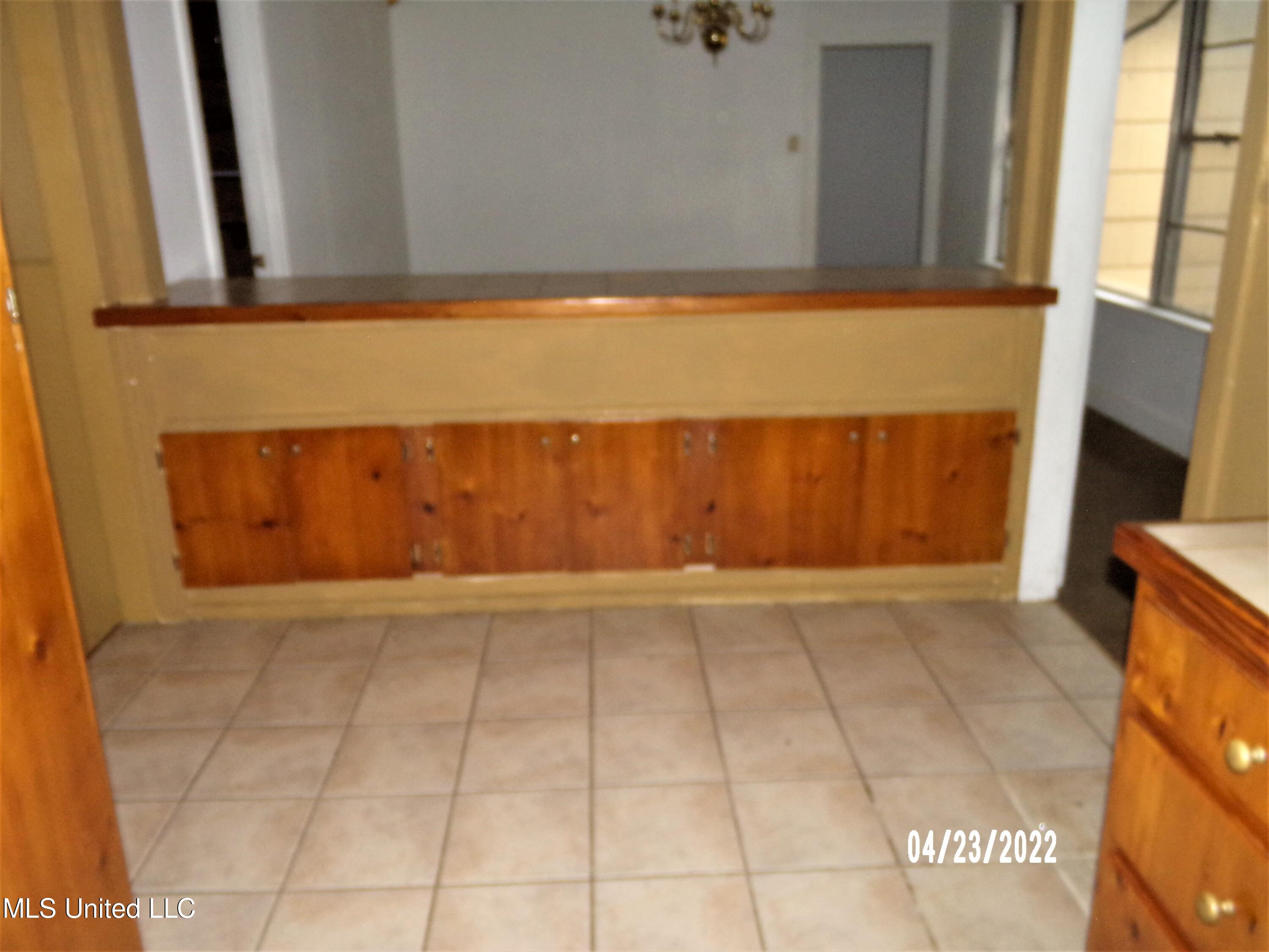 5068 Terry Road Jackson, MS 39212 - Photo 26 of 28 100_2400