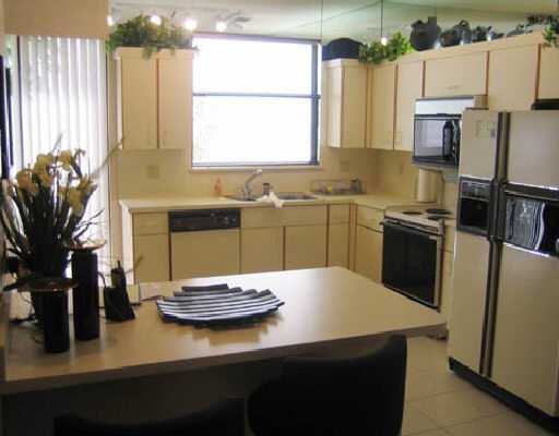 17088 Ryton Lane Boca Raton, FL 33496 - Photo 4 of 7 Additional Photo