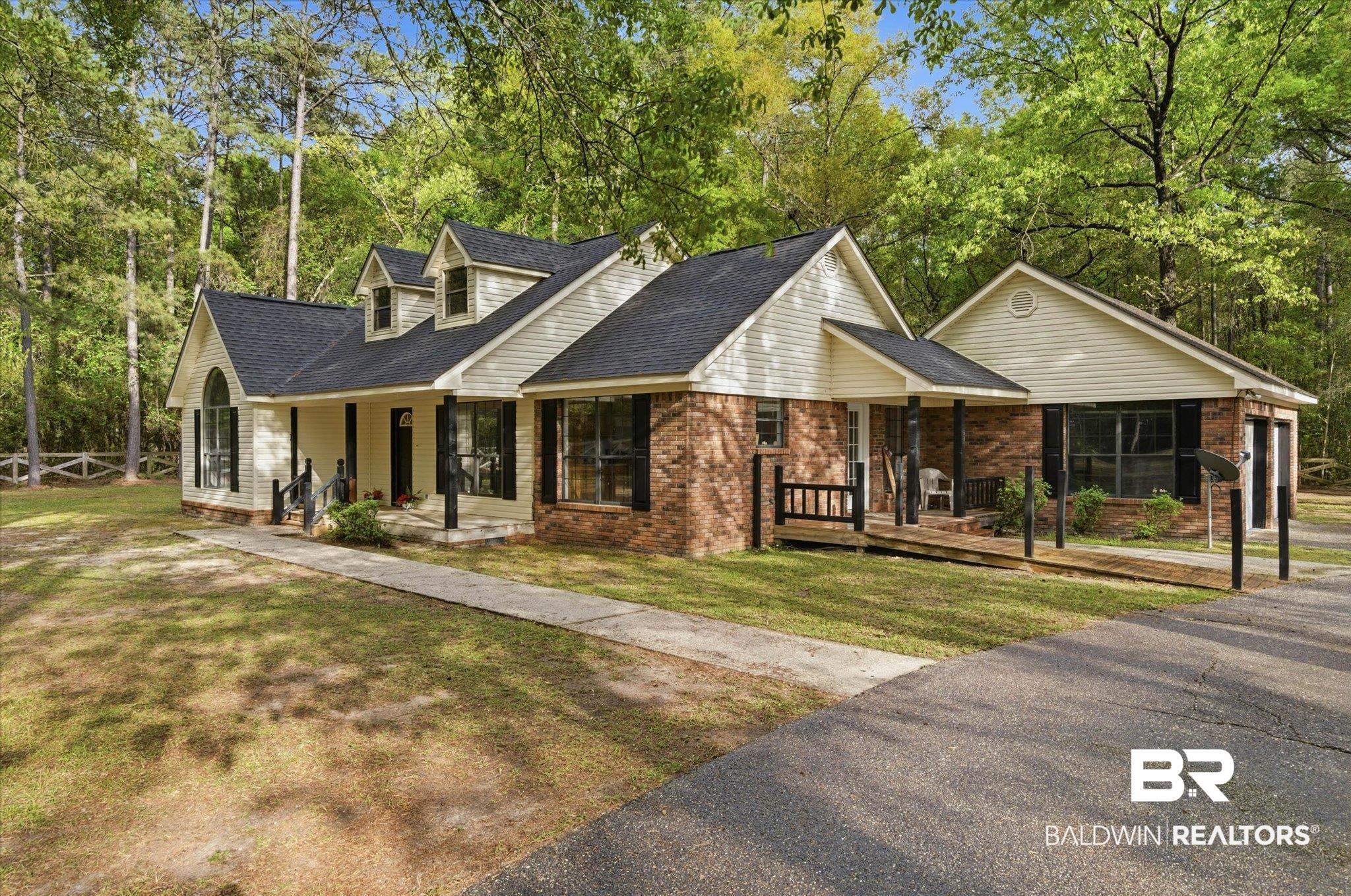 9770 Lakeview Road Bay Minette, AL 36507 - Photo 3 of 44 Side View