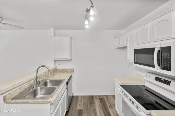 $250,000 | 2301 East University Drive, Unit 494, Mesa, AZ 85213