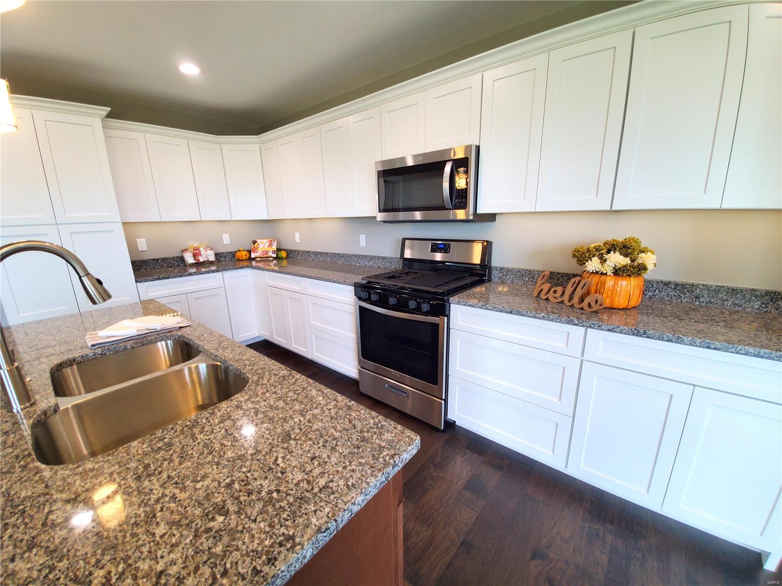 9 Tether Court Hamel, IL 62046 - Photo 5 of 19