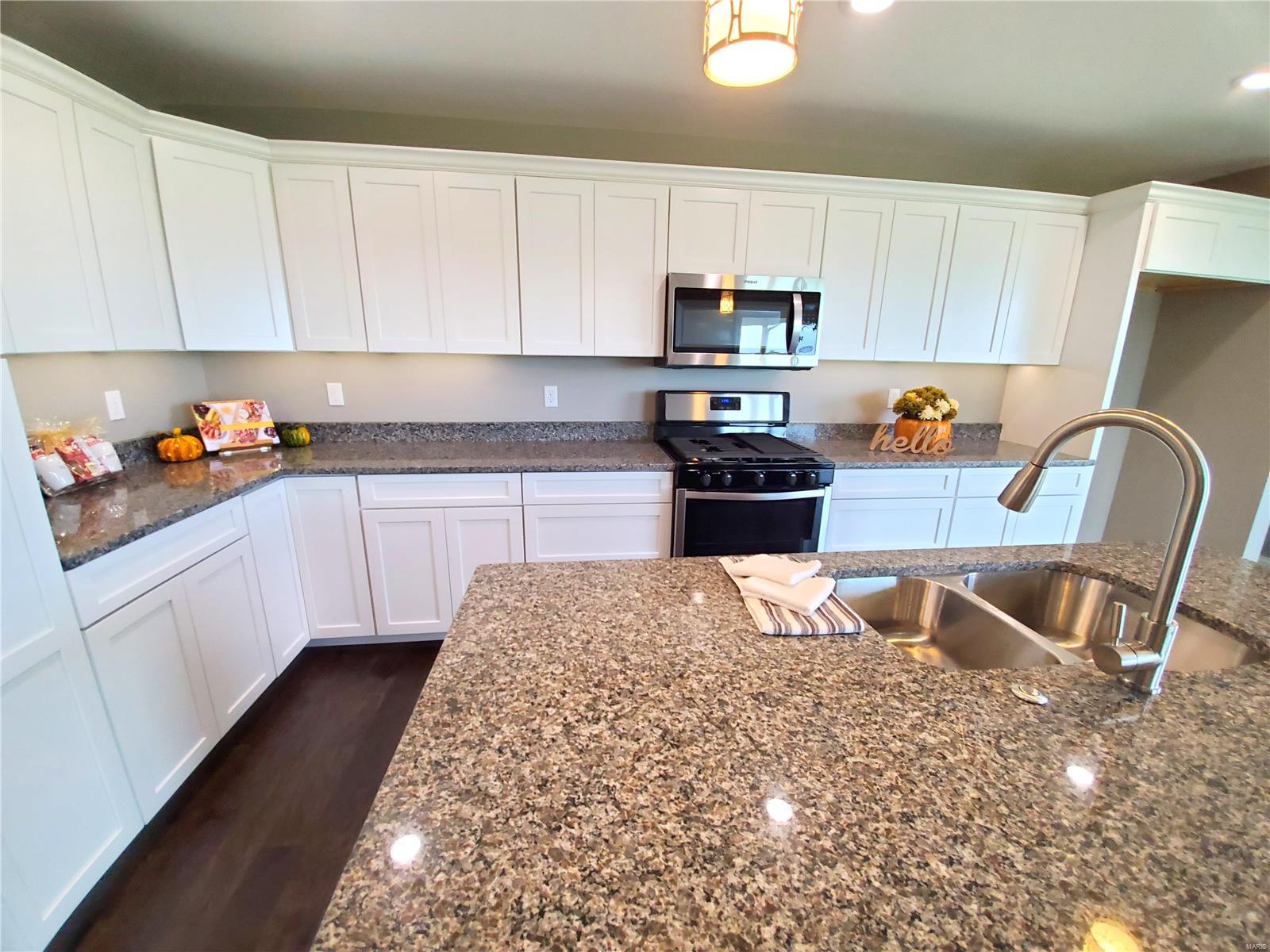 9 Tether Court Hamel, IL 62046 - Photo 6 of 19