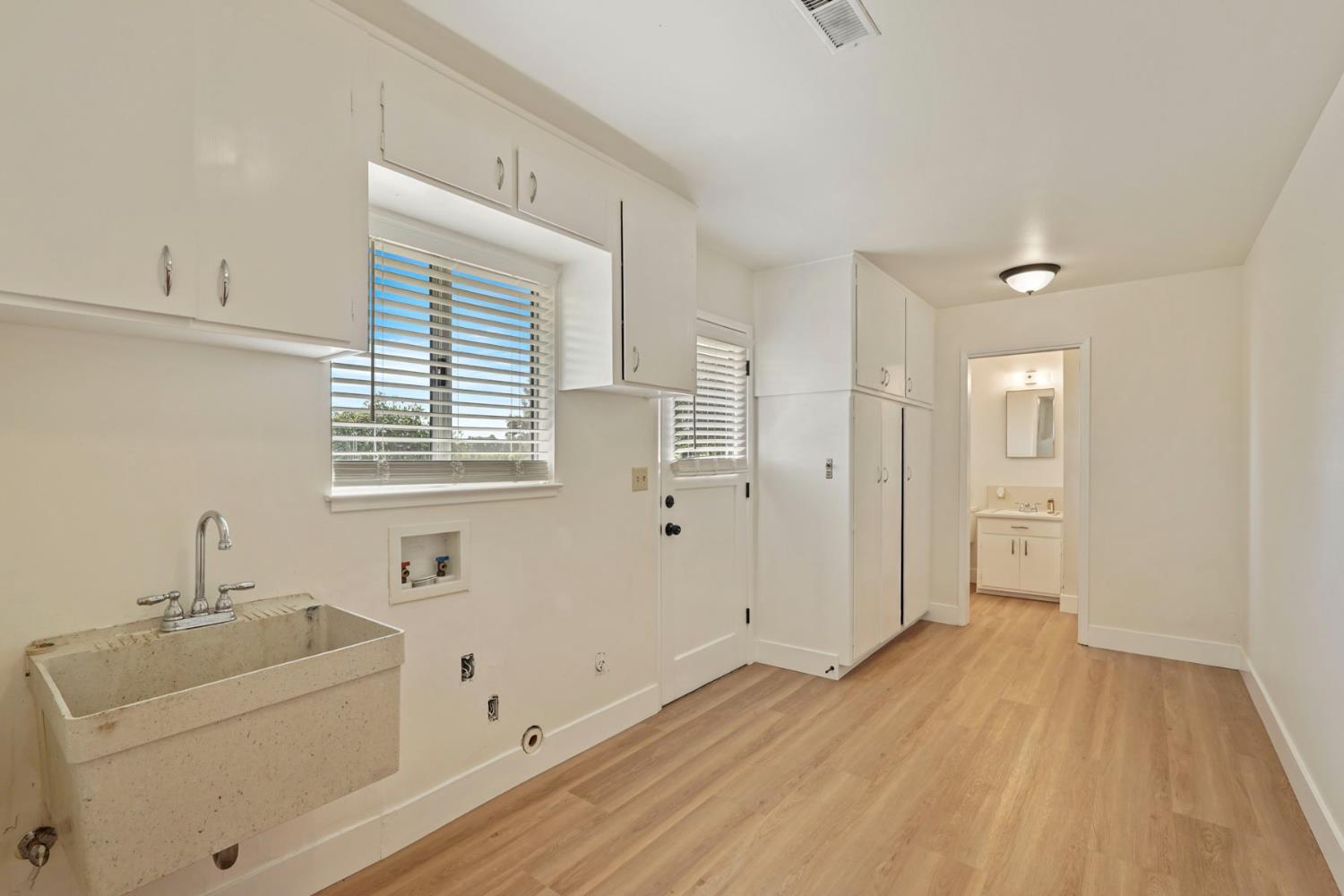 9690 Kost Road Galt, CA 95632 - Photo 15 of 42