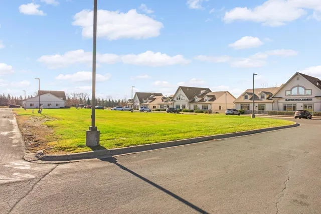 $95,000 | 803 807/811 Meander Court, Hamel, MN 55340