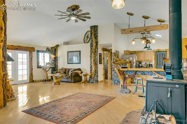 $599,999 | 38 Mcdonnell Drive, Cotopaxi, CO 81223