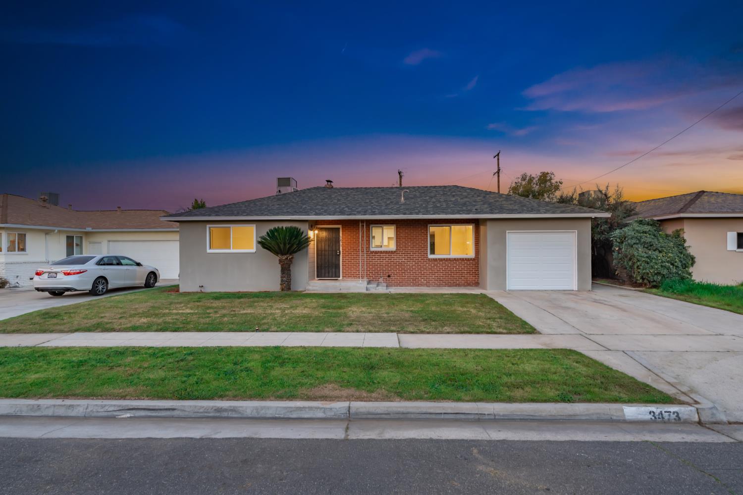 3473 East Dayton Avenue Fresno, CA 93726 - Photo 38 of 49 a view of a back yard of the house