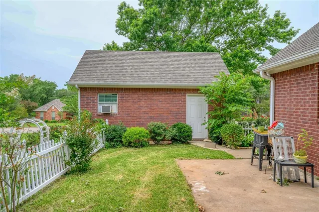 $474,900 | 12 Ambassador Court, Denison, TX 75020