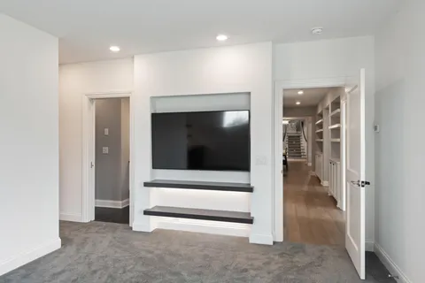 $3,145,000 | 5095 Kelsey Terrace, Edina, MN 55436