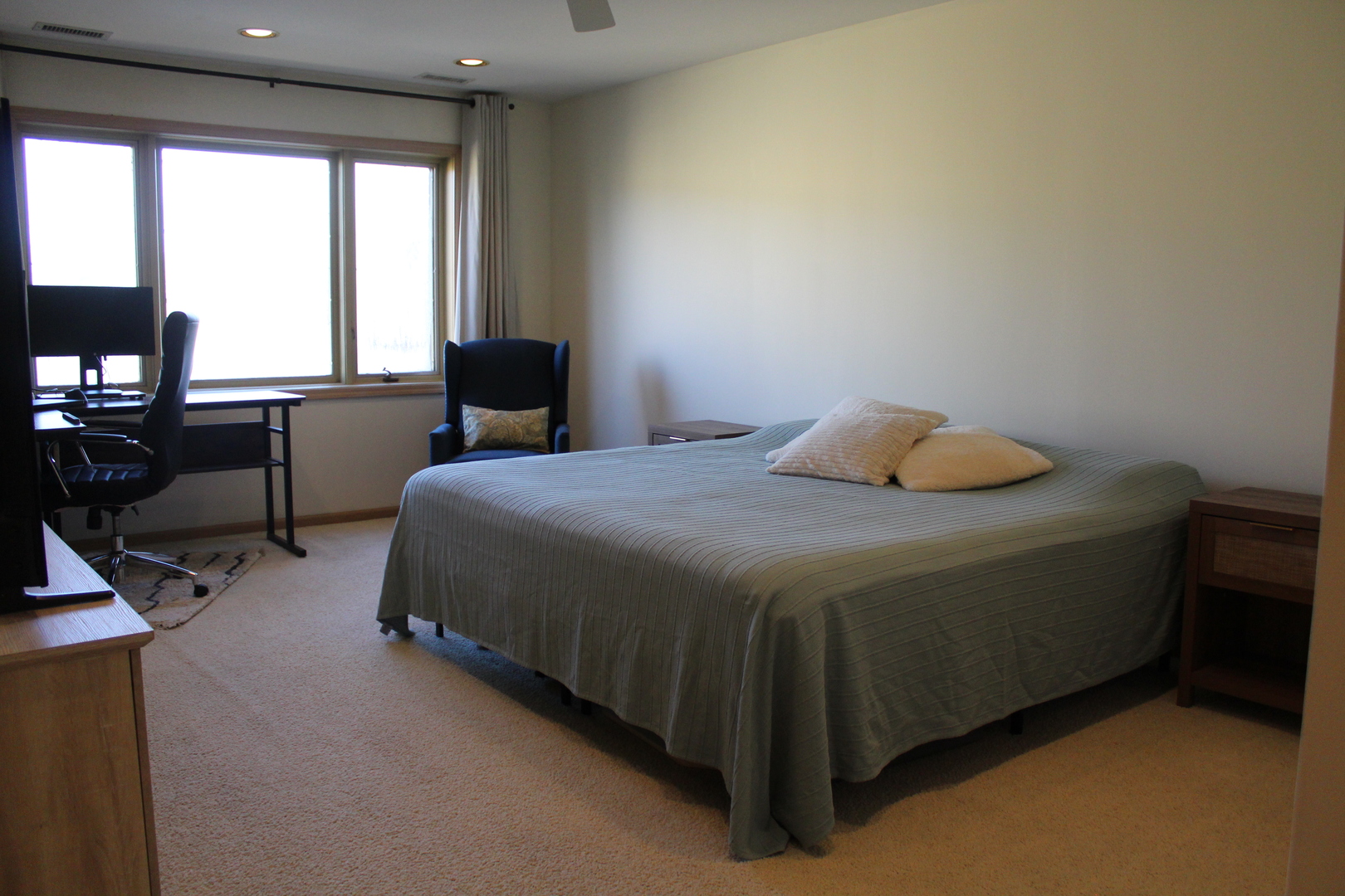 1000 Deerfield Road, Unit 304 Highland Park, IL 60035 - Photo 21 of 30