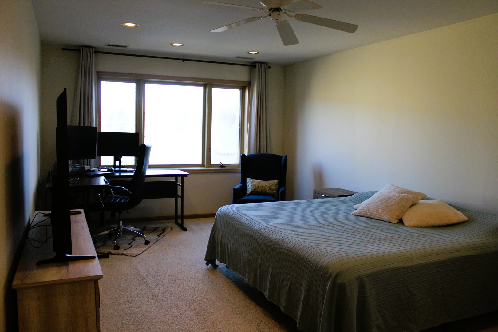 1000 Deerfield Road, Unit 304 Highland Park, IL 60035 - Photo 22 of 30